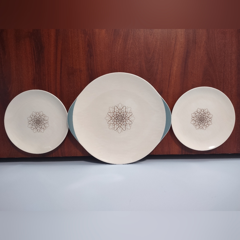 Royal Doulton England Desert Star Bread Plates 6.5" & 10" Serving Plate Vintage